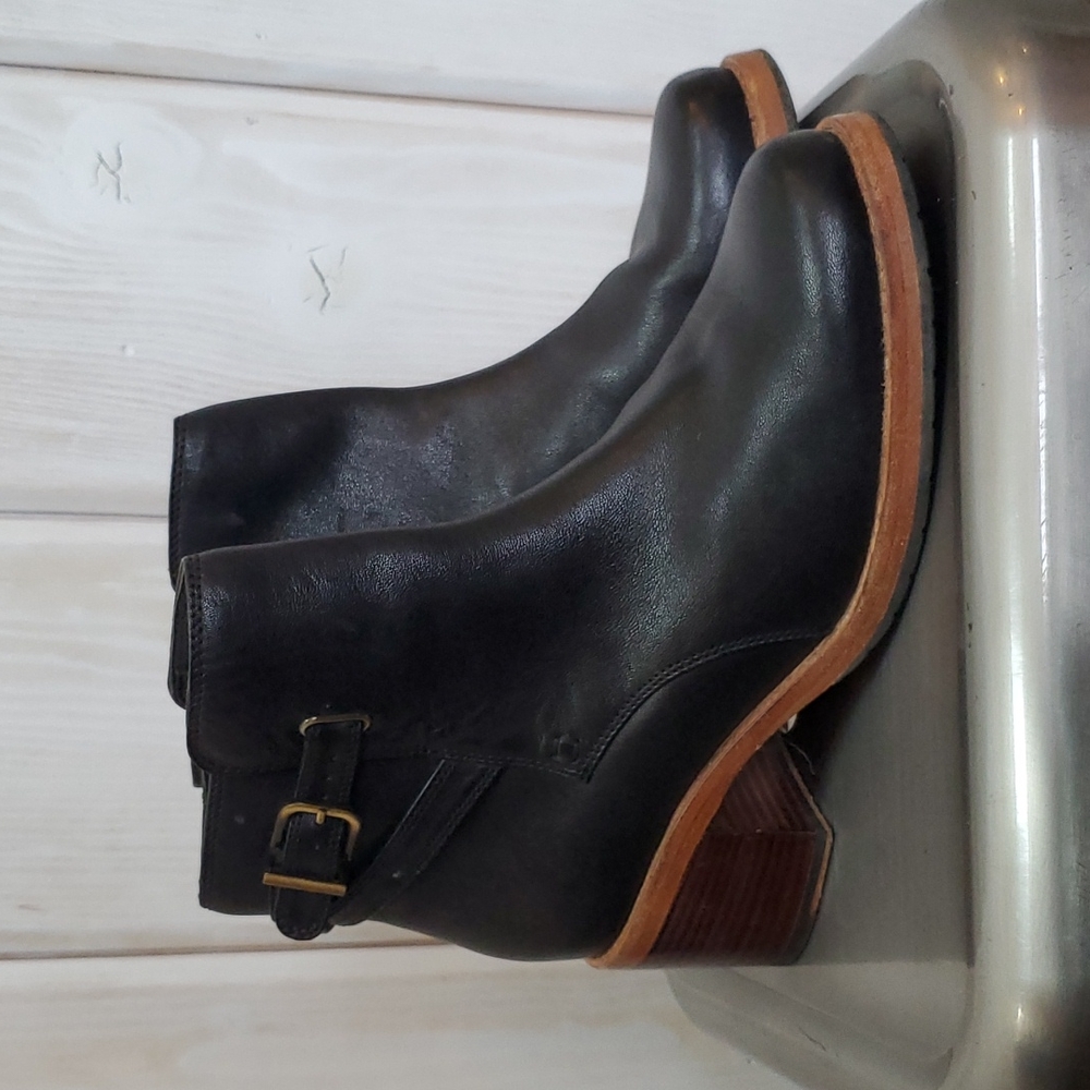 Clarks Black Leather Stacked Heel Ankle Boots